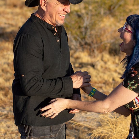 👋 Danielle Vincent's my name. Vintage cowgirl style's my game. - Picture 7 of 16